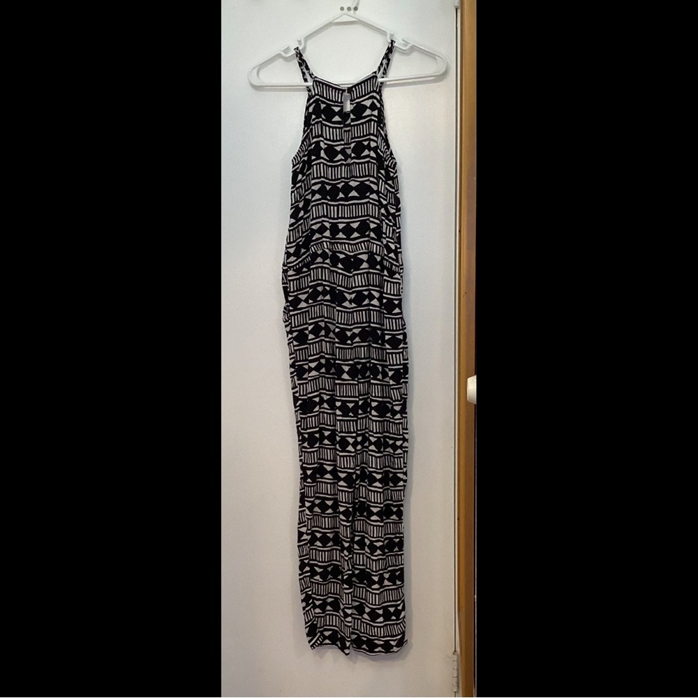 Old Navy Kids Black and White Jumper
